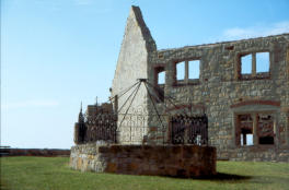 Innenhof mit Blick auf den Pallas